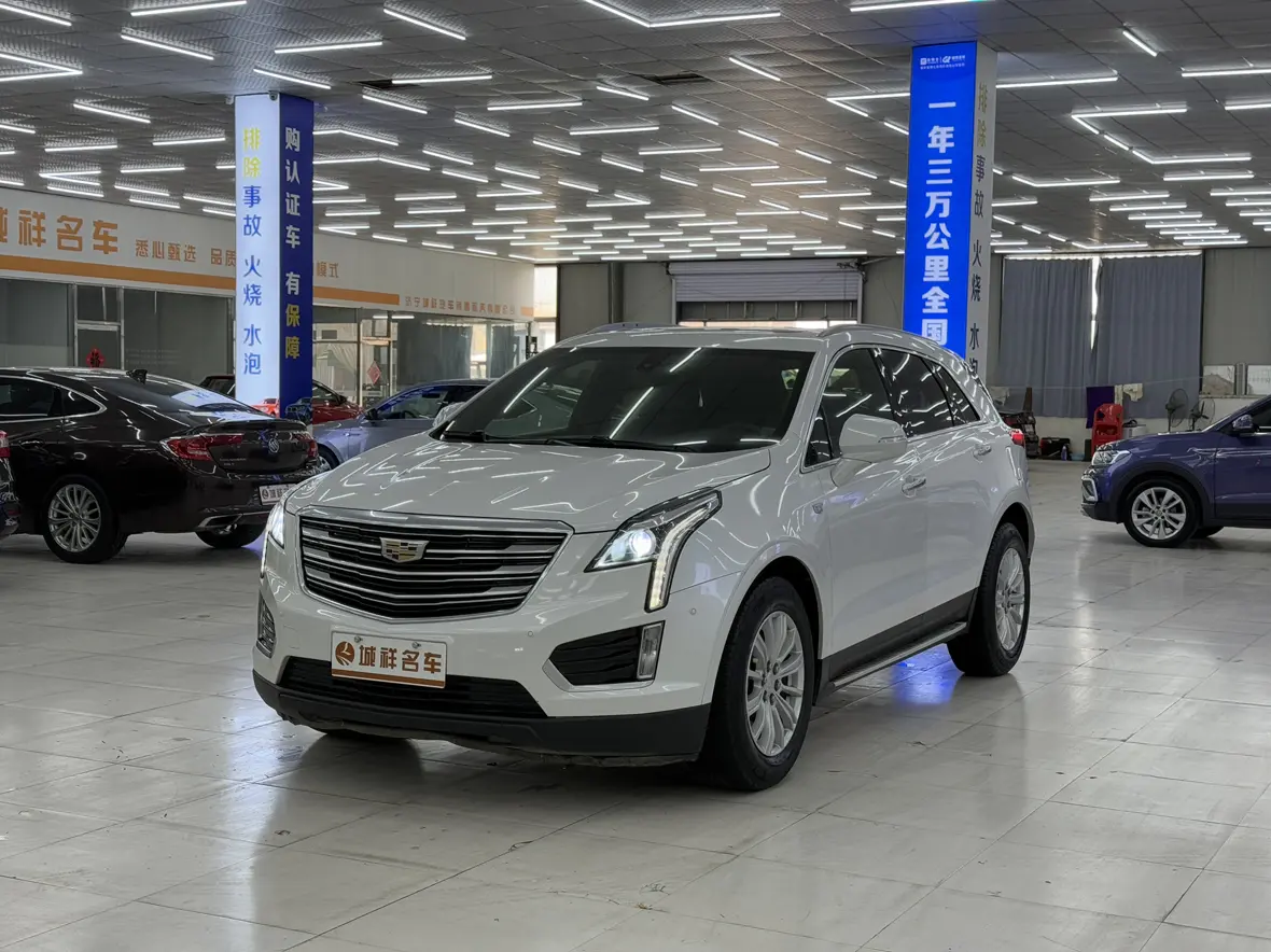 Cadillac XT5 I
