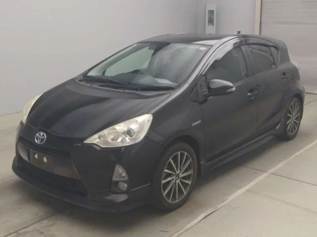 Toyota Aqua Лот № 70090 2014