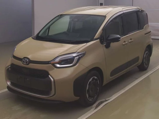 Toyota Sienta II Рестайлинг