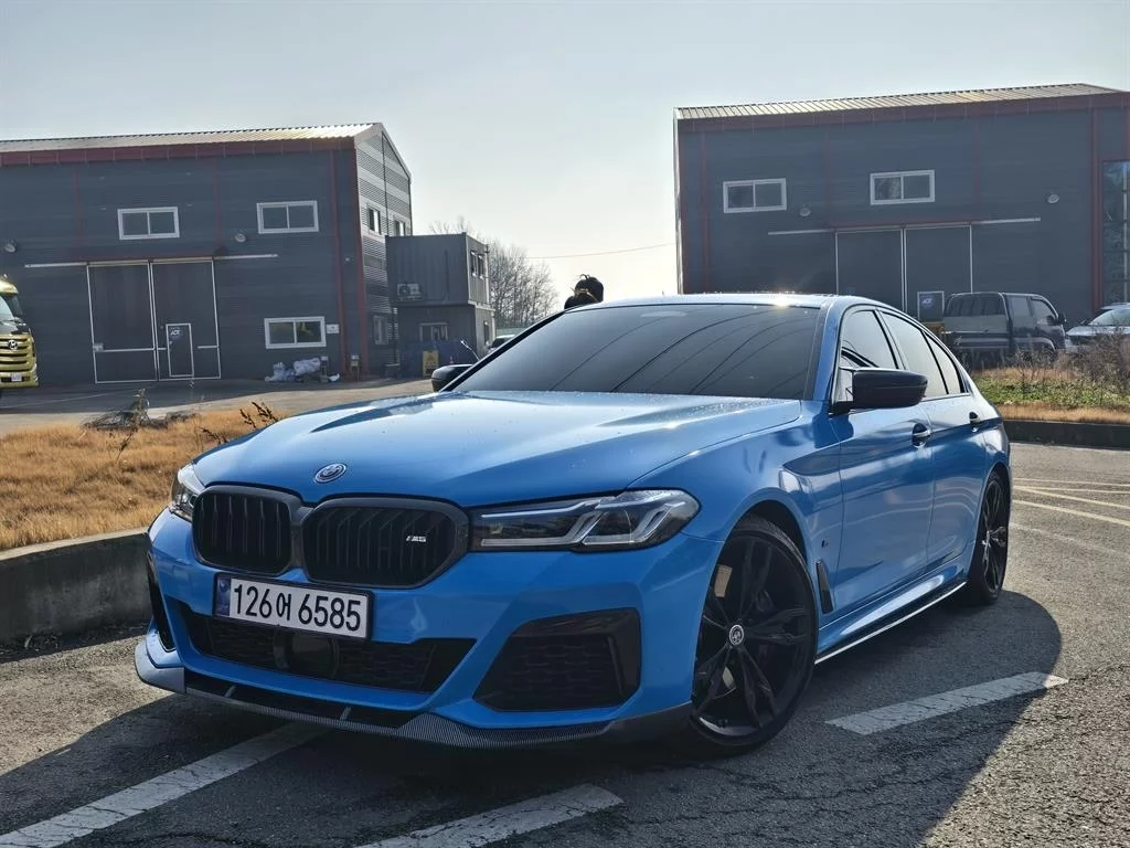 BMW M5 VI (F90)