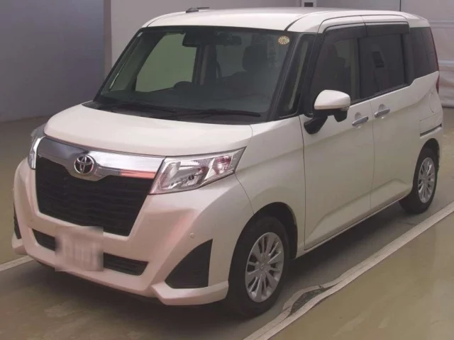 Toyota Roomy I