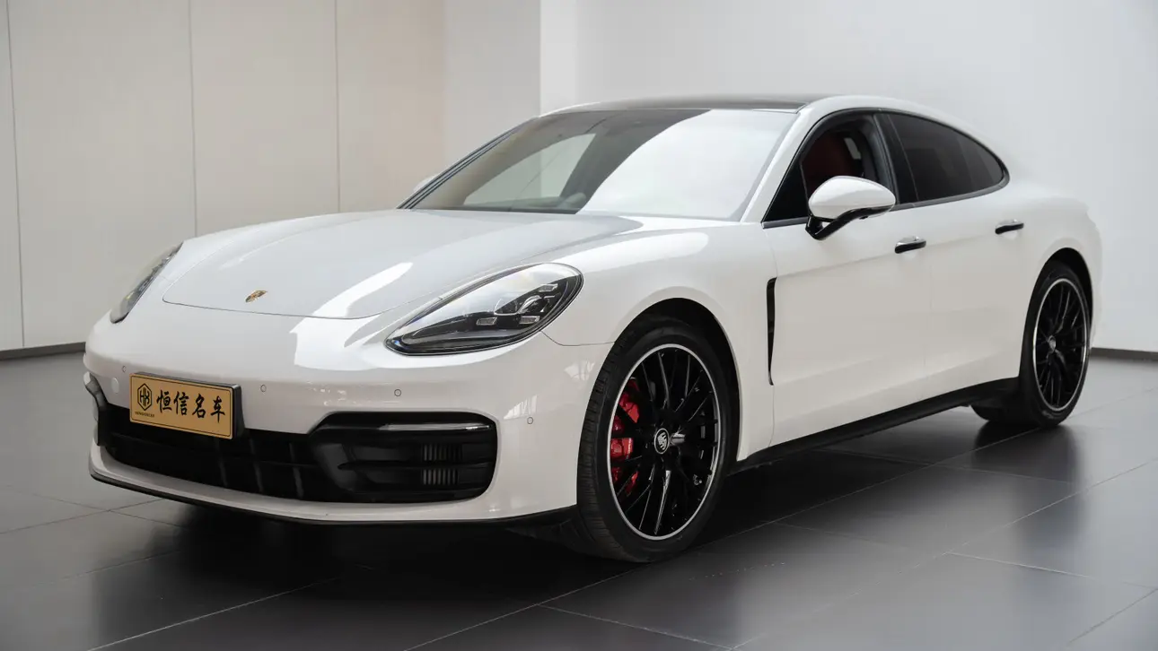 Porsche Panamera №19619589 2022