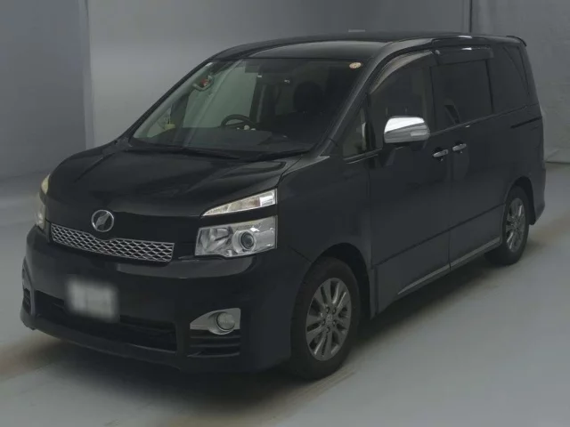 Toyota Voxy Лот № 72056 2012