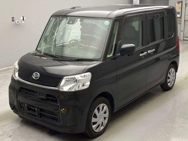 Daihatsu Tanto Лот № 18174 2015