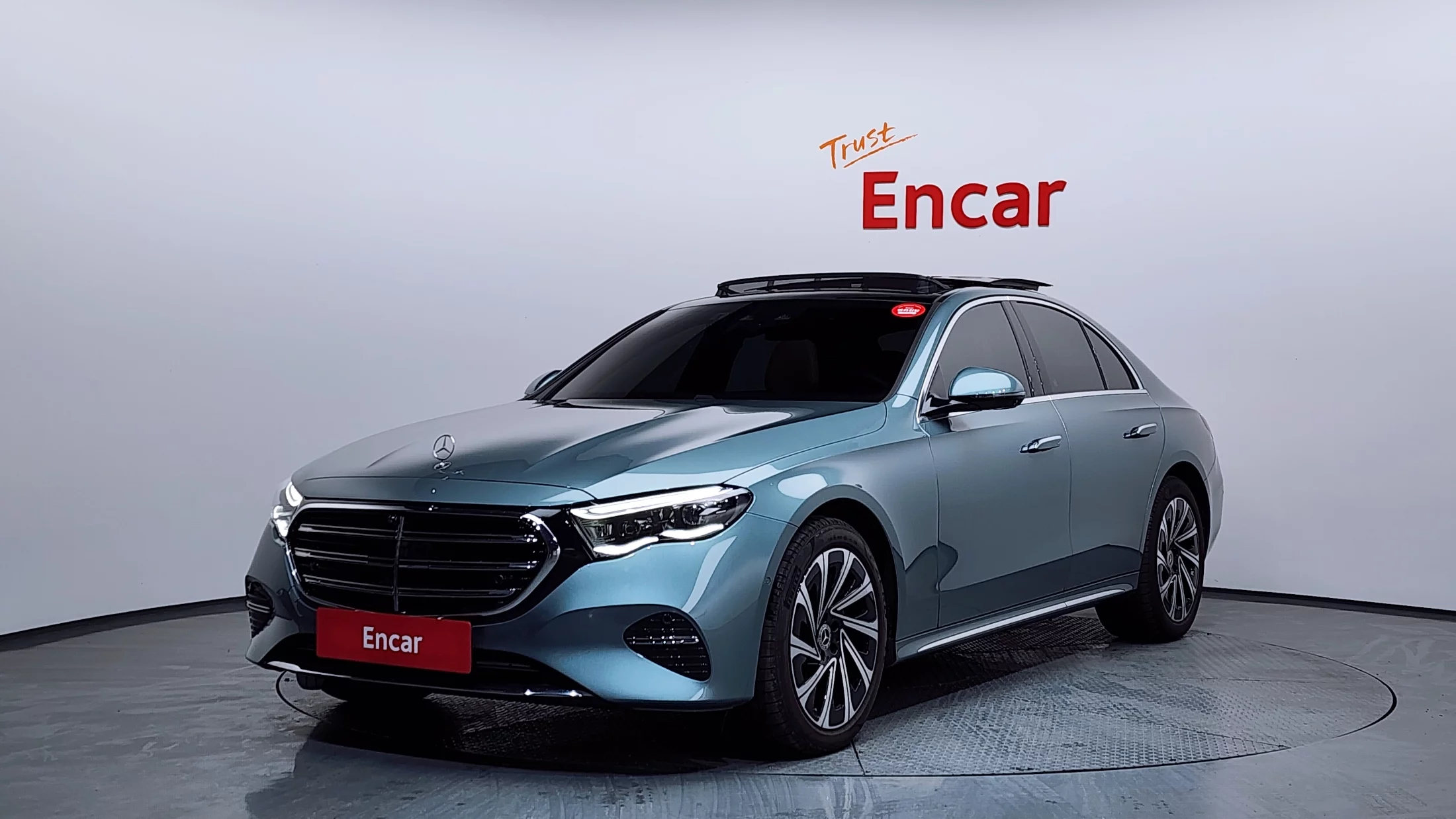 Mercedes-Benz E-Класс 2024