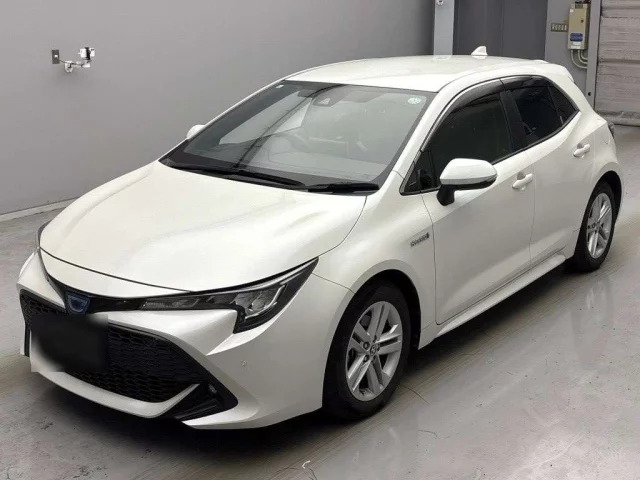 Toyota Corolla XI (E160, E170, E180) Рестайлинг 1