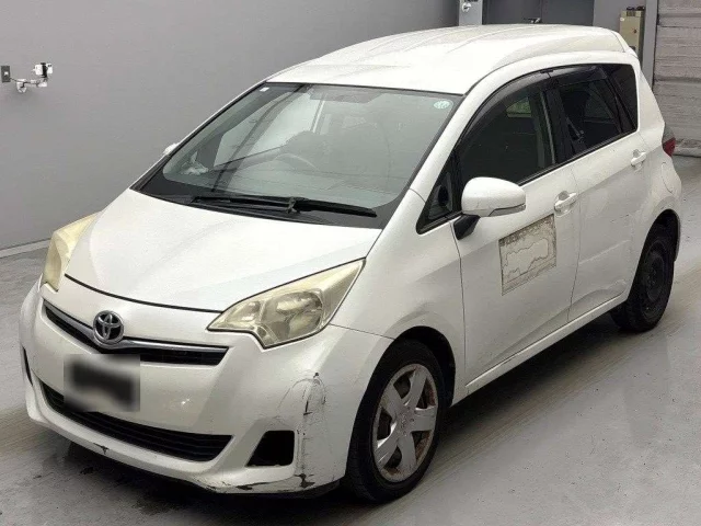 Toyota Ractis Лот № 18148 2010
