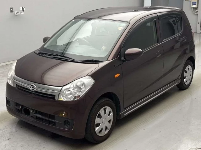 Daihatsu Mira VII