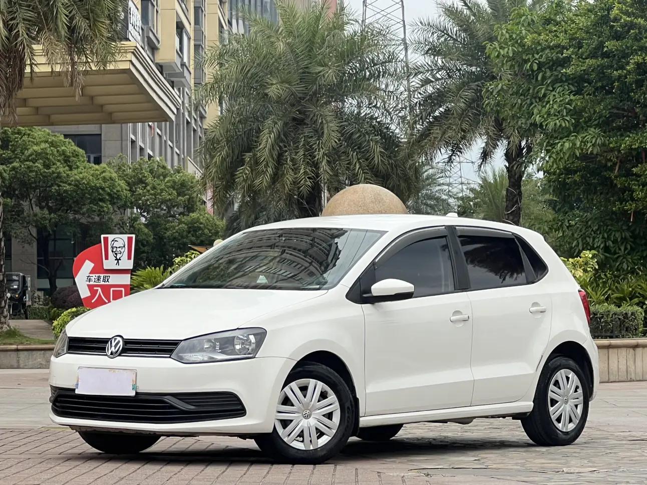 Volkswagen Polo V Рестайлинг