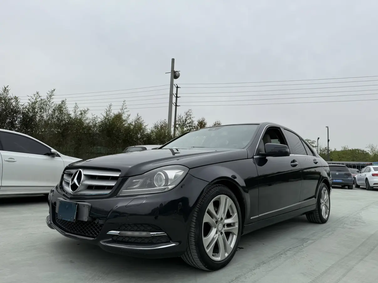 Mercedes-Benz CLA I (C117, X117)