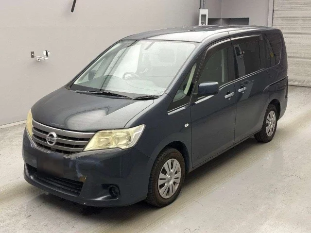 Nissan Serena Лот № 18069 2011