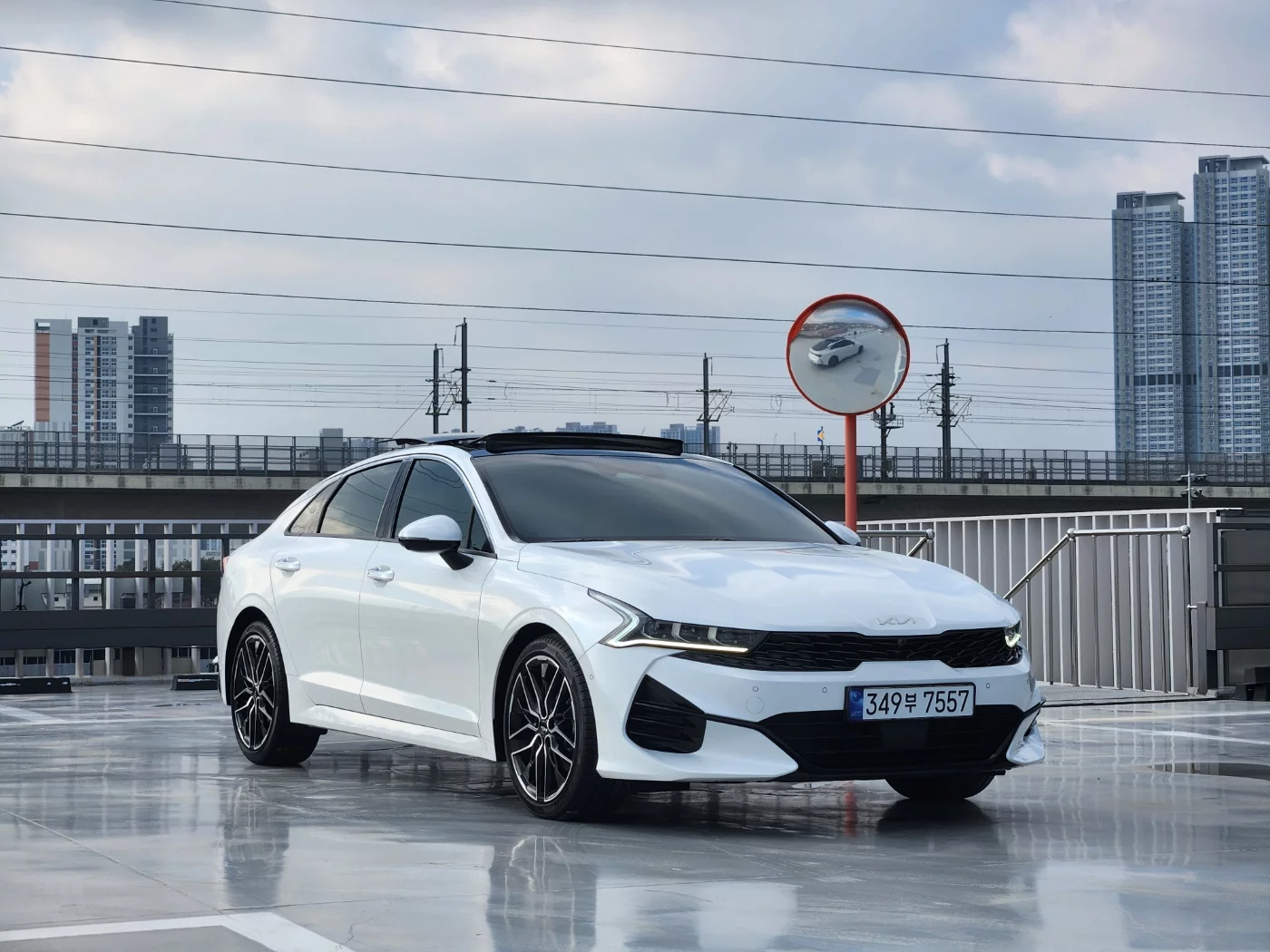 Kia K5 (Киа Оптима) 1.6 Turbo Signature 2023