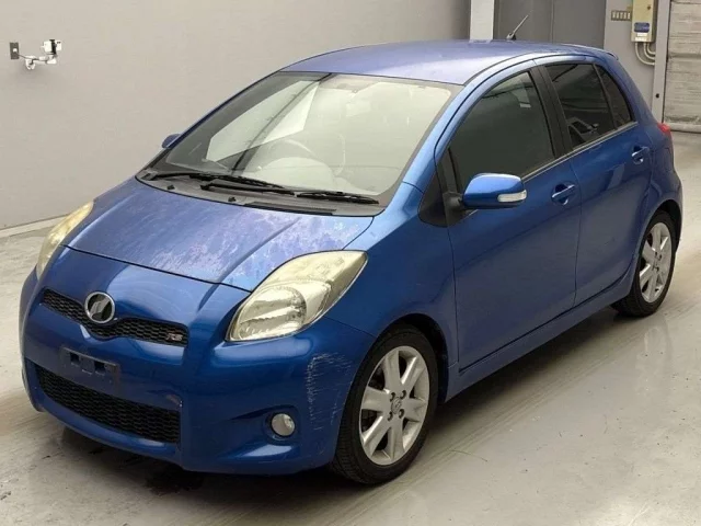 Toyota Vitz Лот № 18039 2010