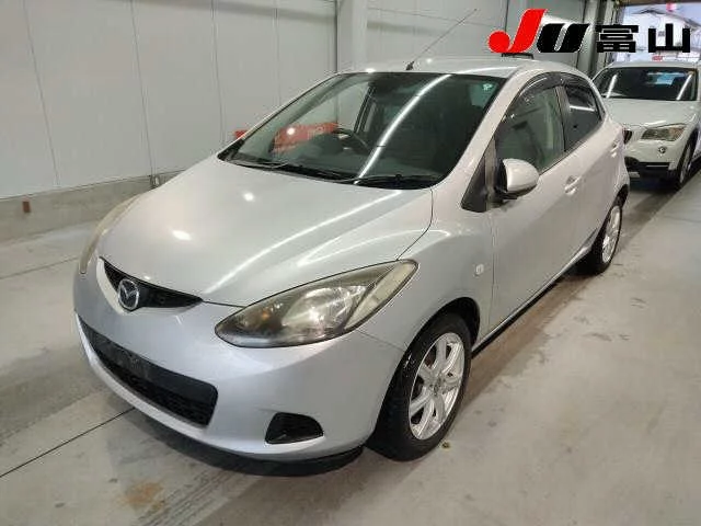 Mazda Demio Лот № 2010