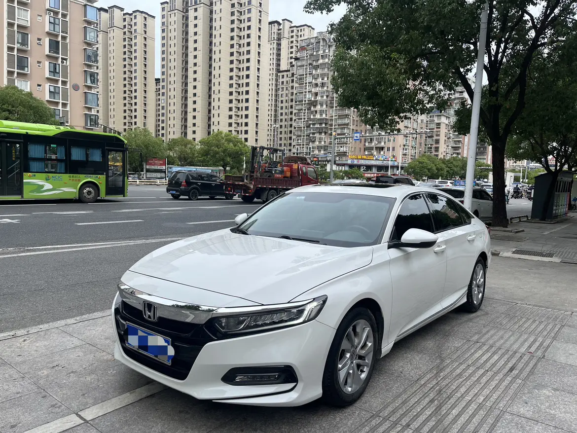 Honda Accord X Рестайлинг