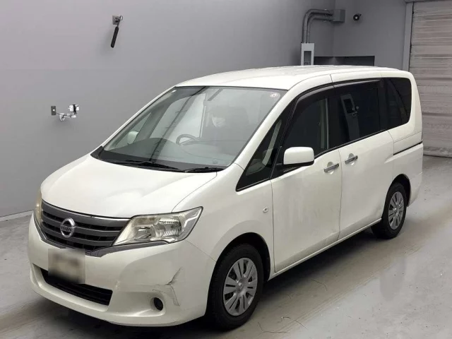 Nissan Serena IV (C26)