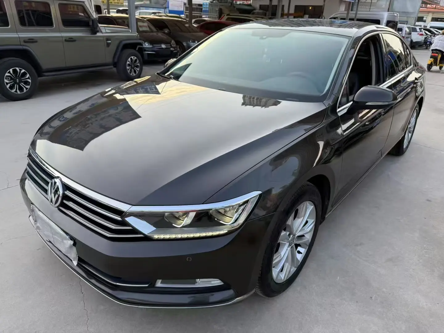 Volkswagen Magotan B8