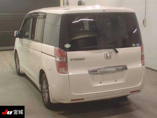 Honda Step Wagon Лот № 2010