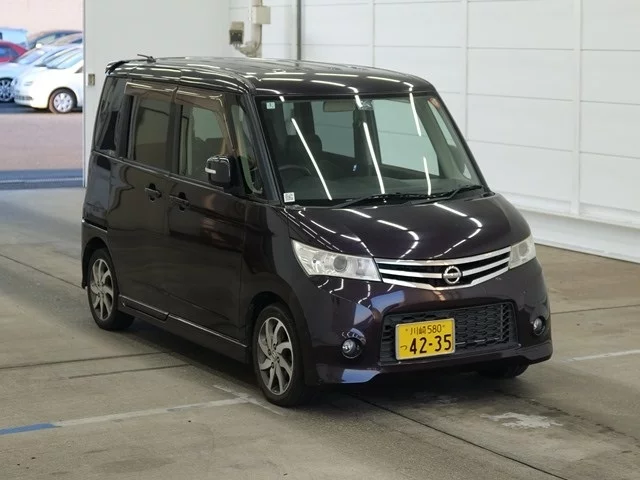 Nissan Roox I
