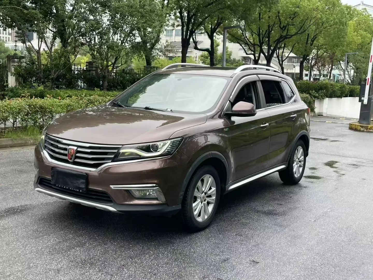 Roewe RX5 I