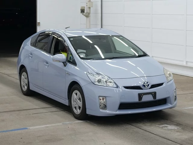 Toyota Prius Лот № 2010