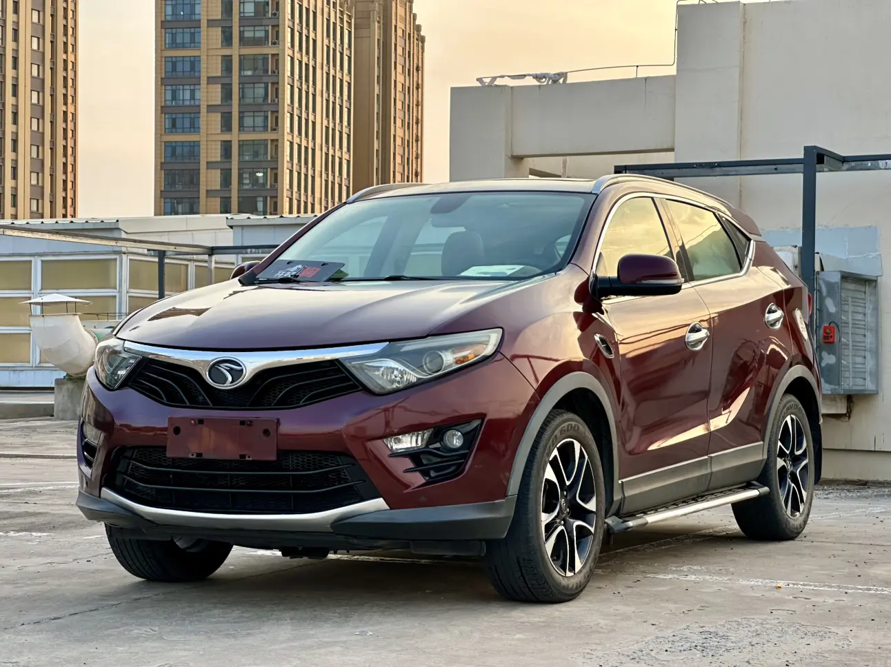 Soueast DX7 I (Bolang)