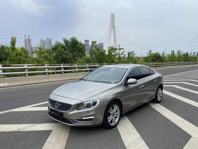 Volvo S60 II Рестайлинг