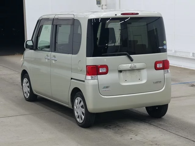 Daihatsu Tanto III