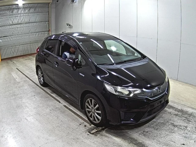 Honda Fit Лот № 2015