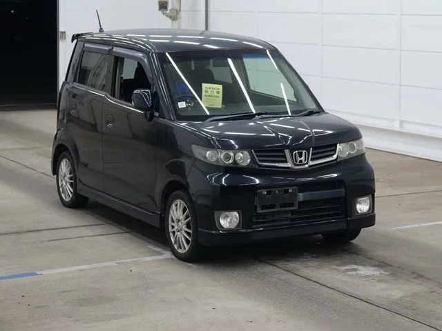 Honda Zest Лот № 2011