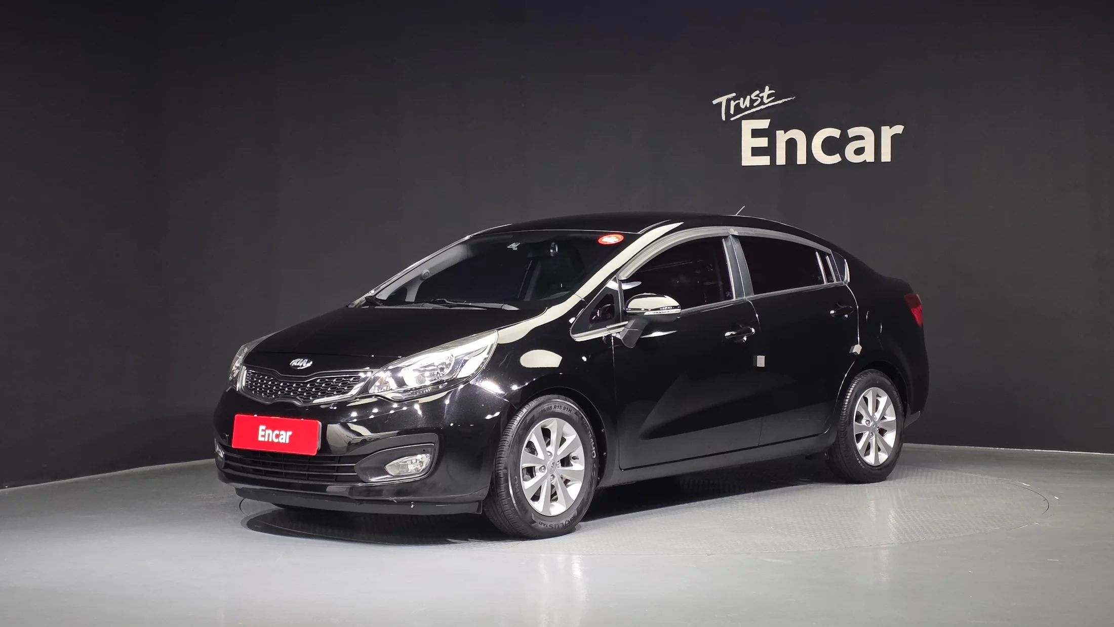 Kia Pride 1.6 Gdi Sedan Luxury 2014