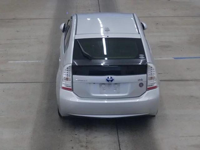 Toyota Prius Лот № 2010