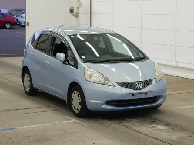 Honda Fit Лот № 2009