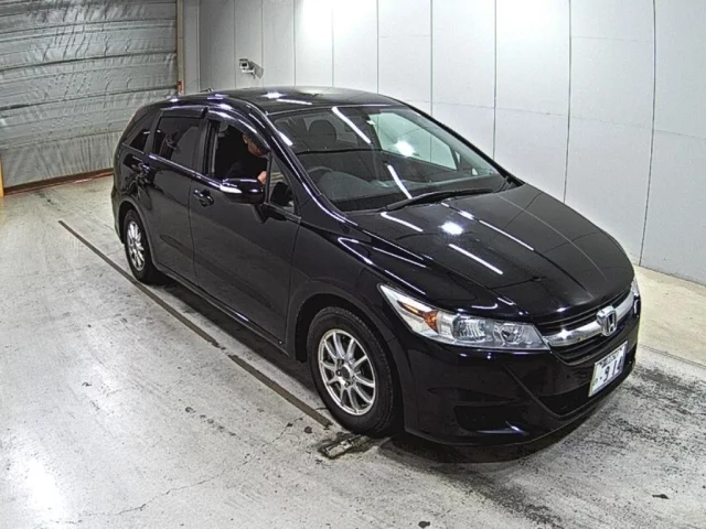 Honda Stream Лот № 2010