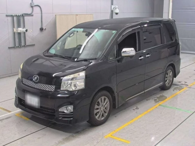 Toyota Wish II Рестайлинг