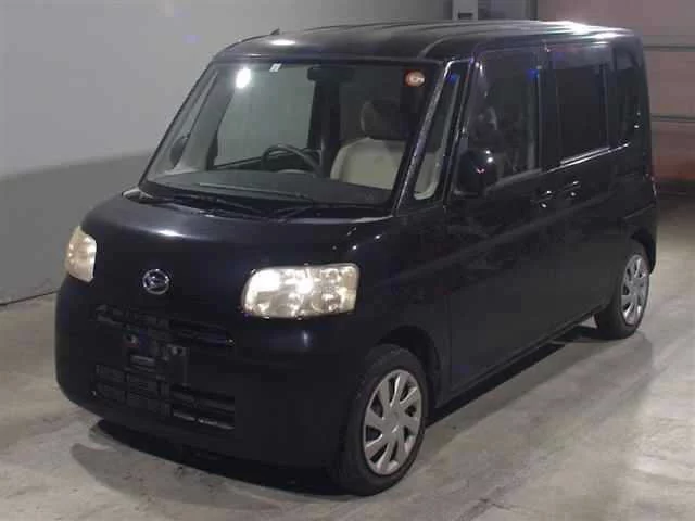 Daihatsu Tanto Лот № 2009