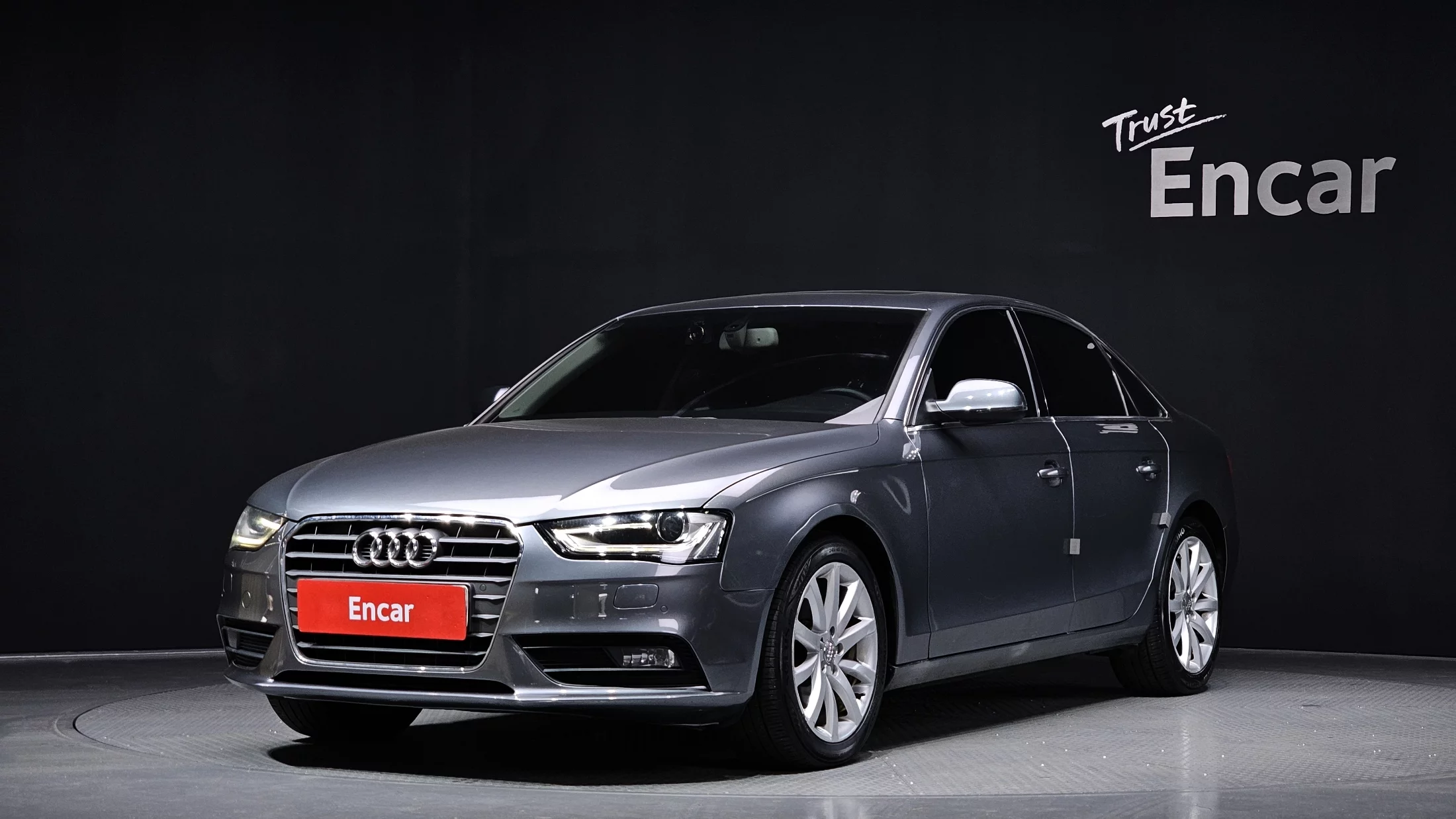 Audi A4 2.0 Tdi Dynamic B8 2.0 TDI dynamic 2013