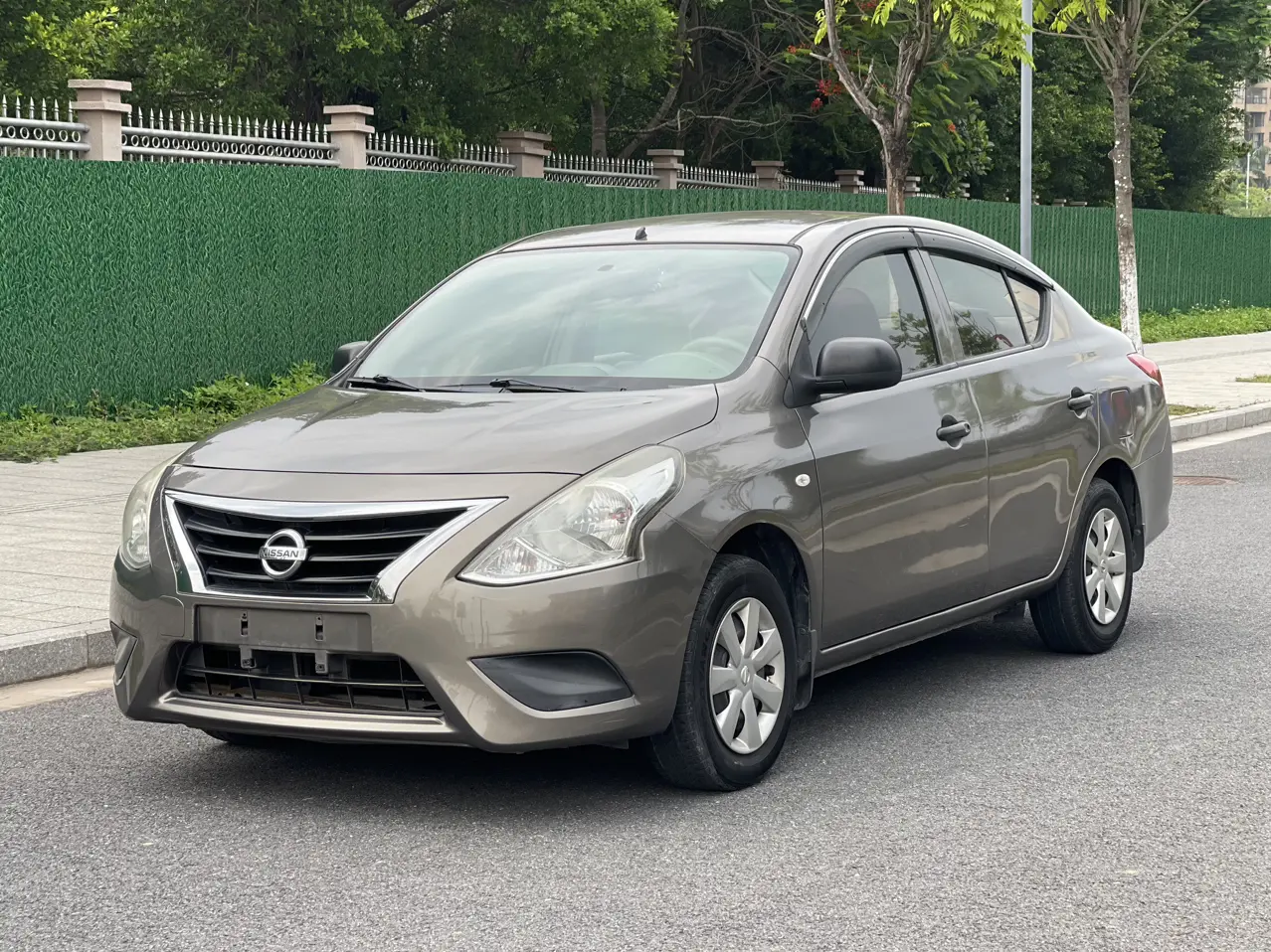 Nissan Sunlight №19579155 2017