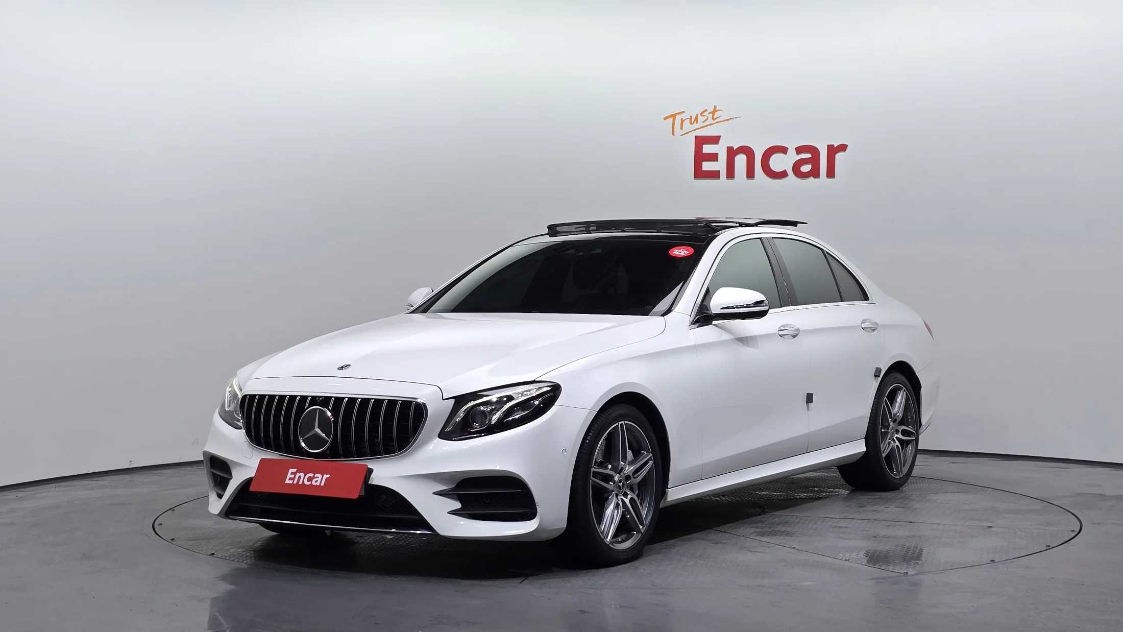 Mercedes-Benz E-Класс 2020