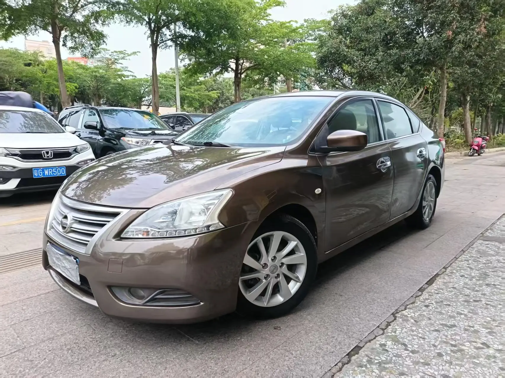 Nissan Sylphy III (B17)