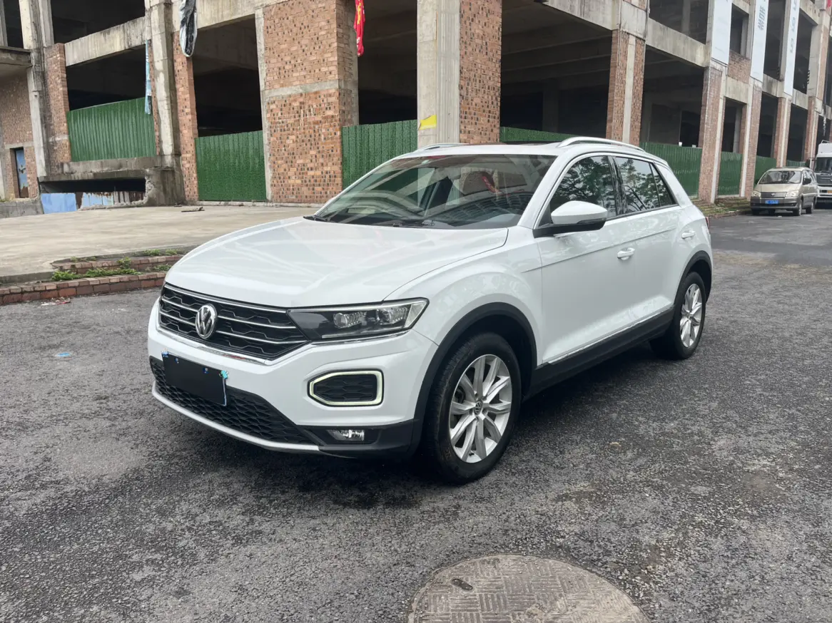 Volkswagen T-Roc I