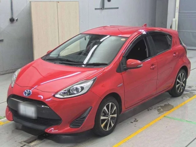 Toyota Aqua I