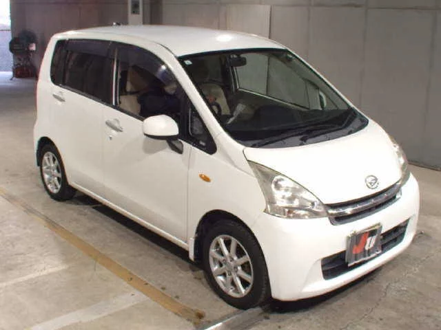 Daihatsu Move Лот № 2011