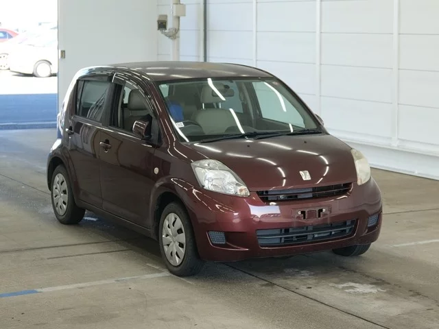 Toyota Passo I (C10)