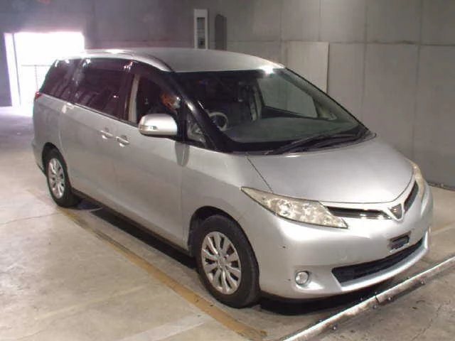 Toyota Estima III Рестайлинг