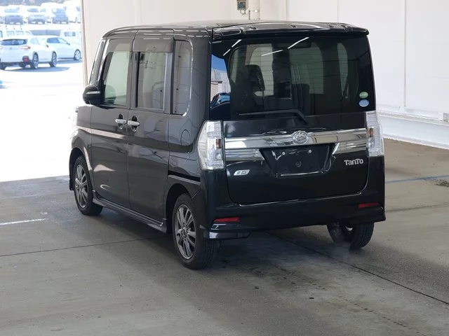 Daihatsu Tanto III
