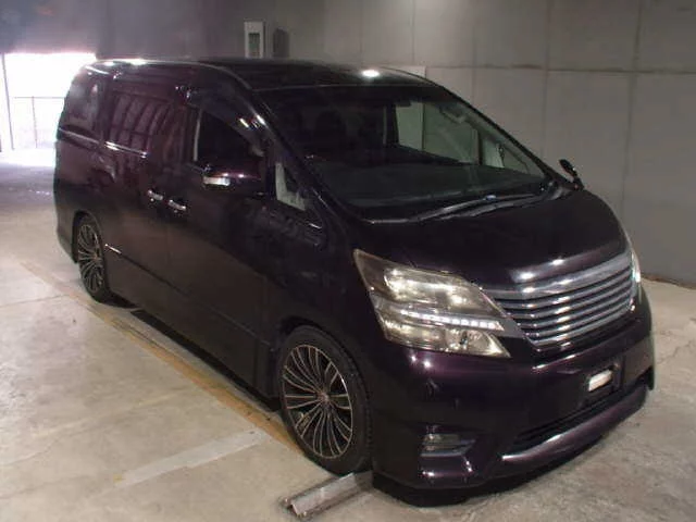 Toyota Vellfire I