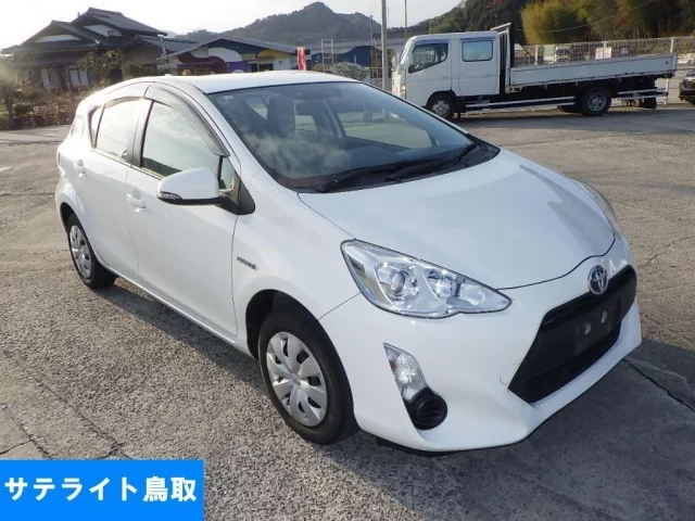 Toyota Aqua Лот № 2017