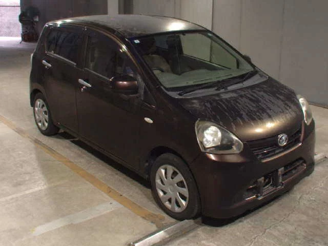 Daihatsu Mira VII