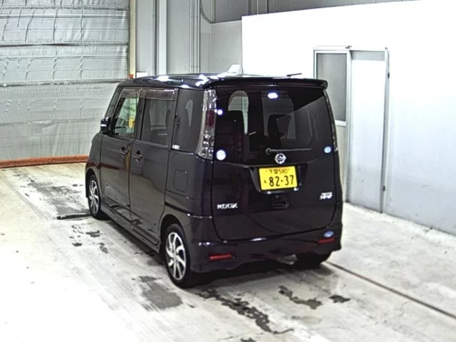 Nissan Roox Лот № 2013